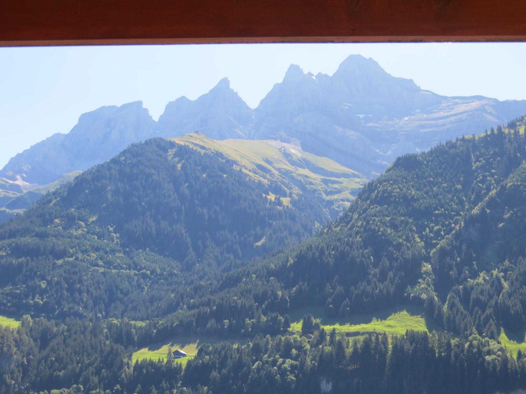 Hotel Suisse Champery Exterior photo