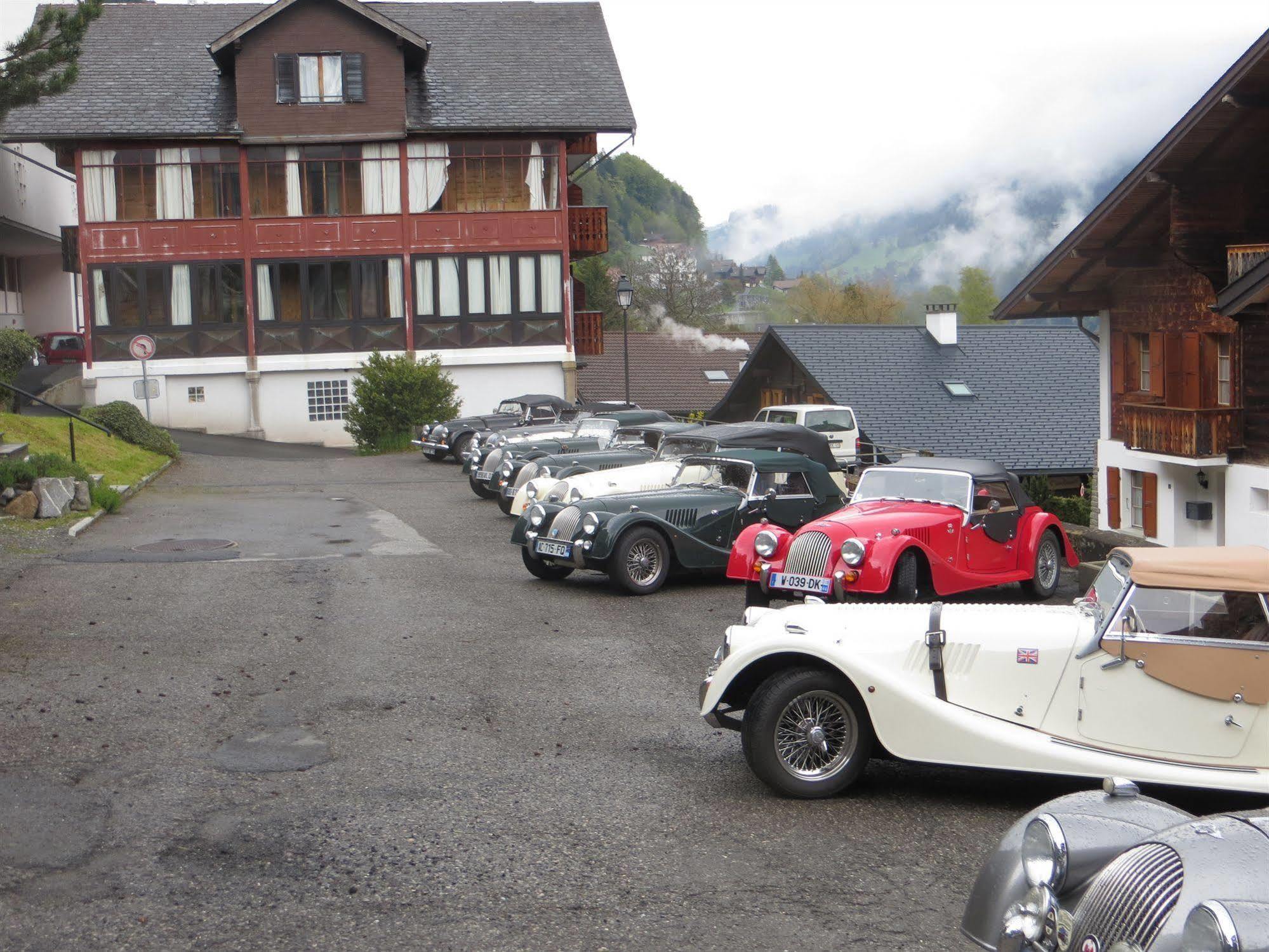 Hotel Suisse Champery Exterior photo